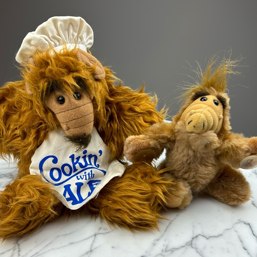 Alien Productions The Many Faces of ALF (set of 2 - 1 puppet/1 tiny stuffed alf)